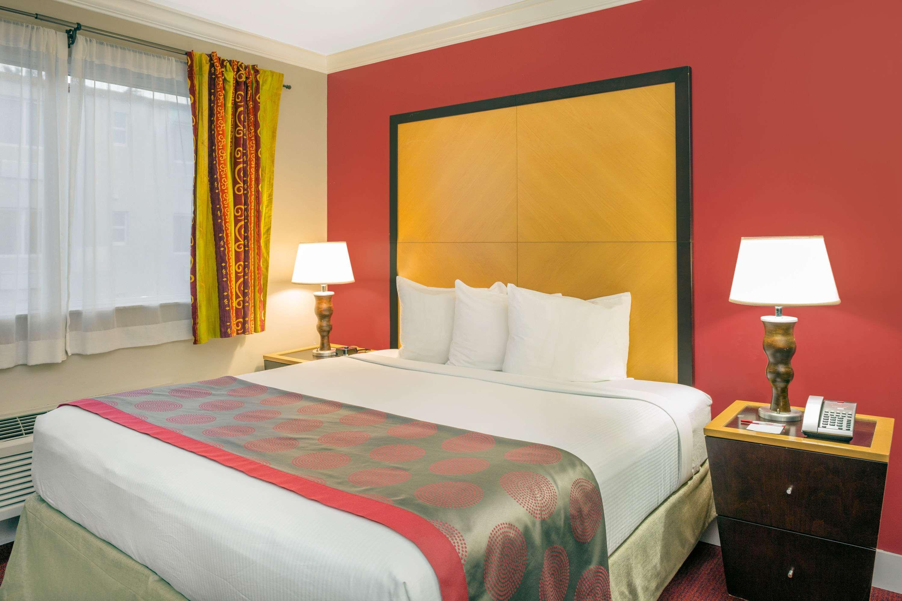 รามาดา บาย วินด์แฮม ไมอามี สปริง/ไมอามี อินเตอร์เนชั่นแนล แอร์พอร์ต Hotel Miami Springs ภายนอก รูปภาพ