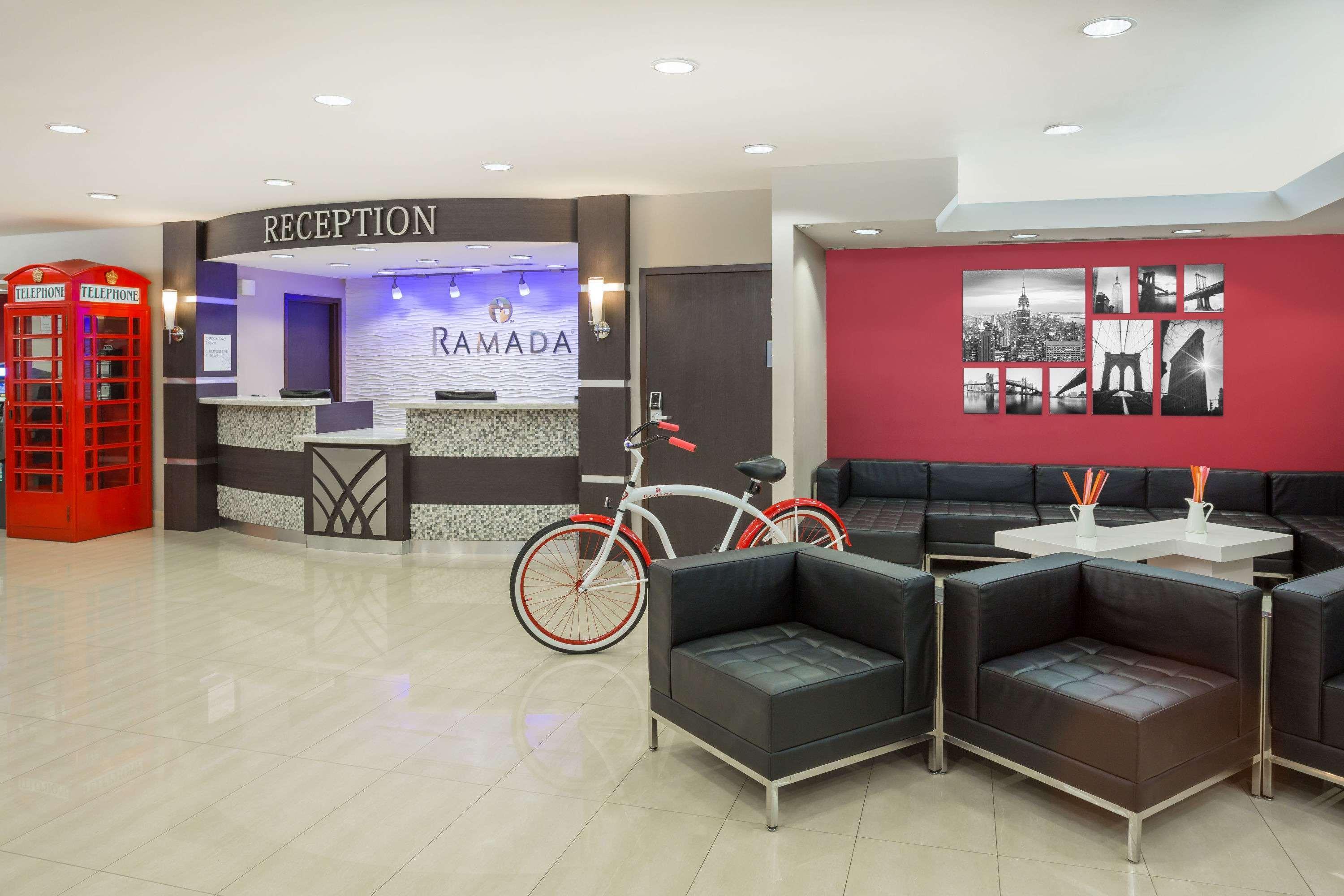 รามาดา บาย วินด์แฮม ไมอามี สปริง/ไมอามี อินเตอร์เนชั่นแนล แอร์พอร์ต Hotel Miami Springs ภายนอก รูปภาพ