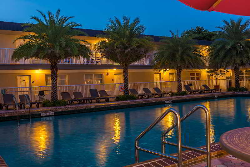 รามาดา บาย วินด์แฮม ไมอามี สปริง/ไมอามี อินเตอร์เนชั่นแนล แอร์พอร์ต Hotel Miami Springs ภายนอก รูปภาพ